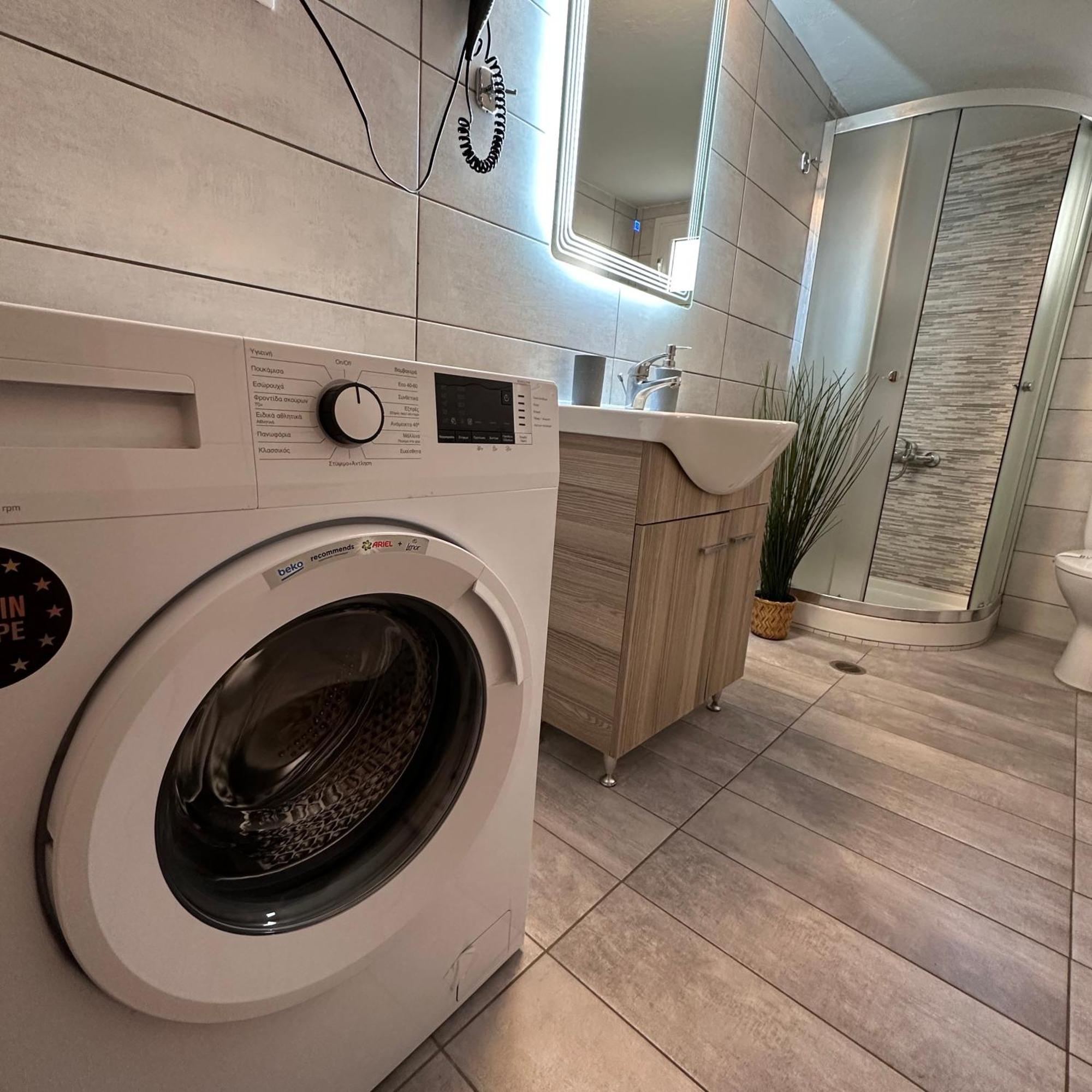 Anemome Deluxe Apartment เทสซาโลนิกิ ภายนอก รูปภาพ